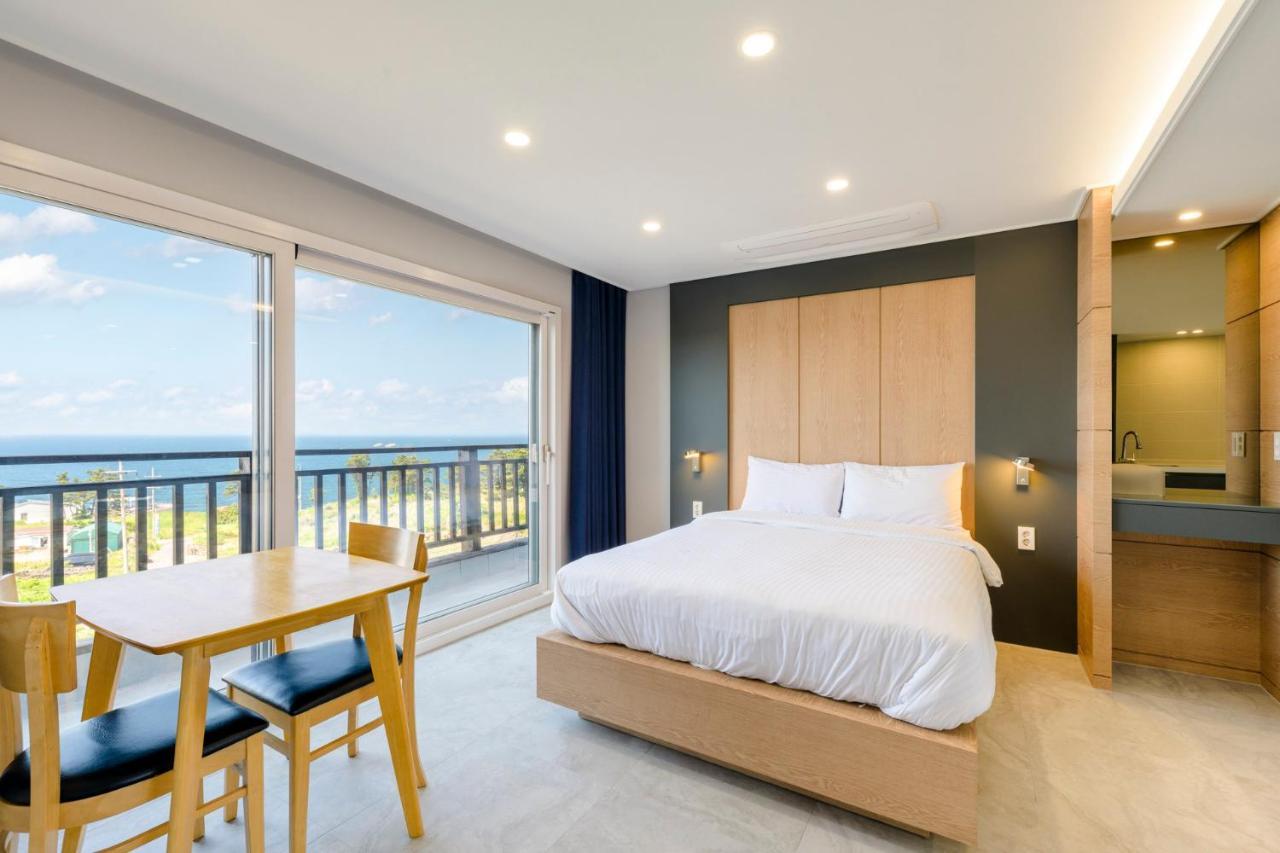 Cadelhas Hotel Jeju Buitenkant foto