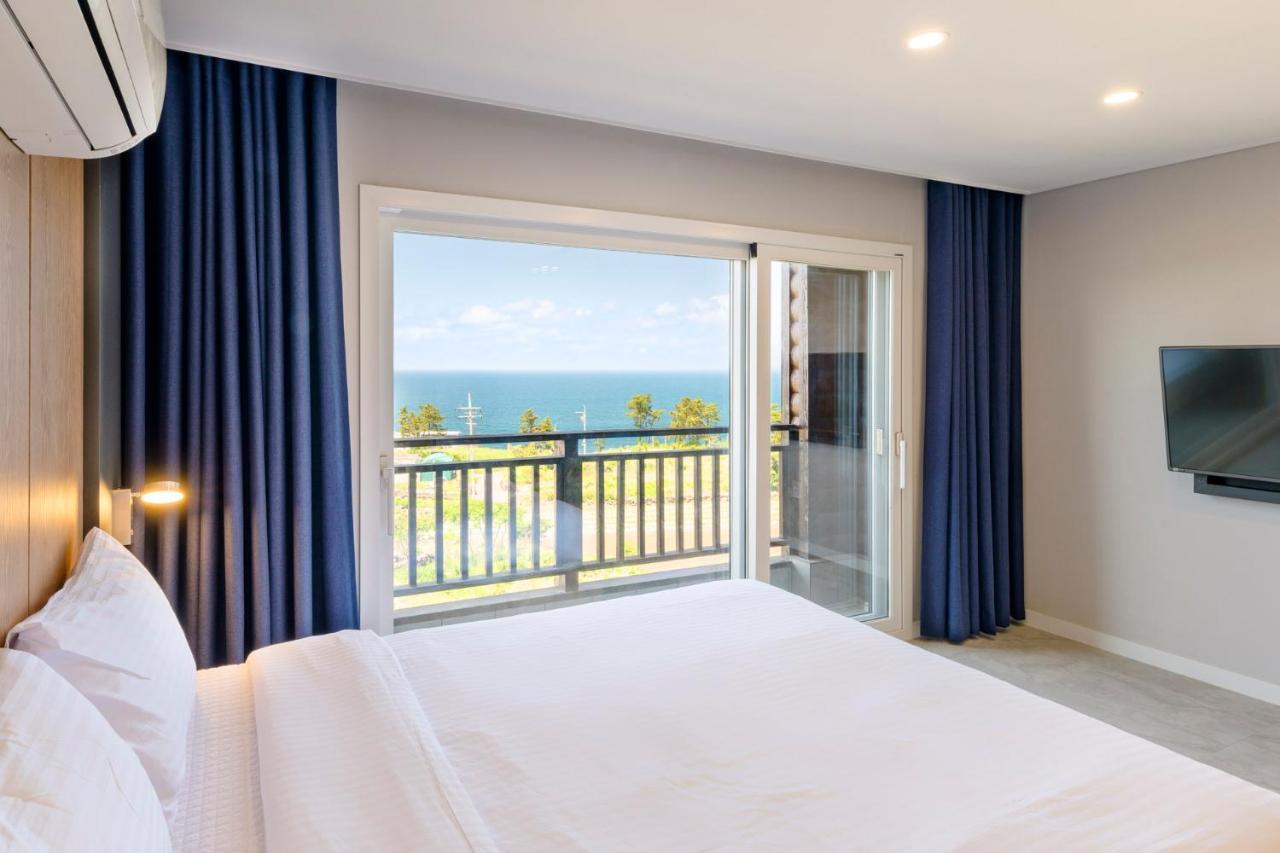 Cadelhas Hotel Jeju Buitenkant foto
