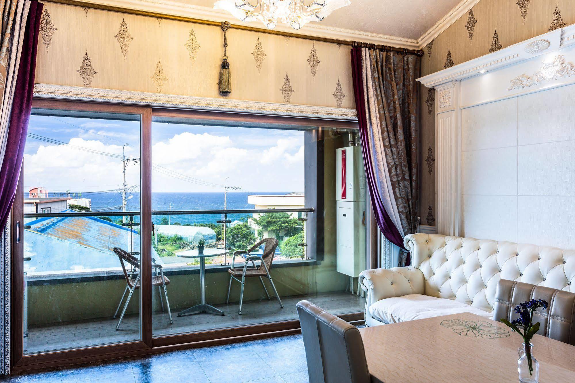 Cadelhas Hotel Jeju Buitenkant foto