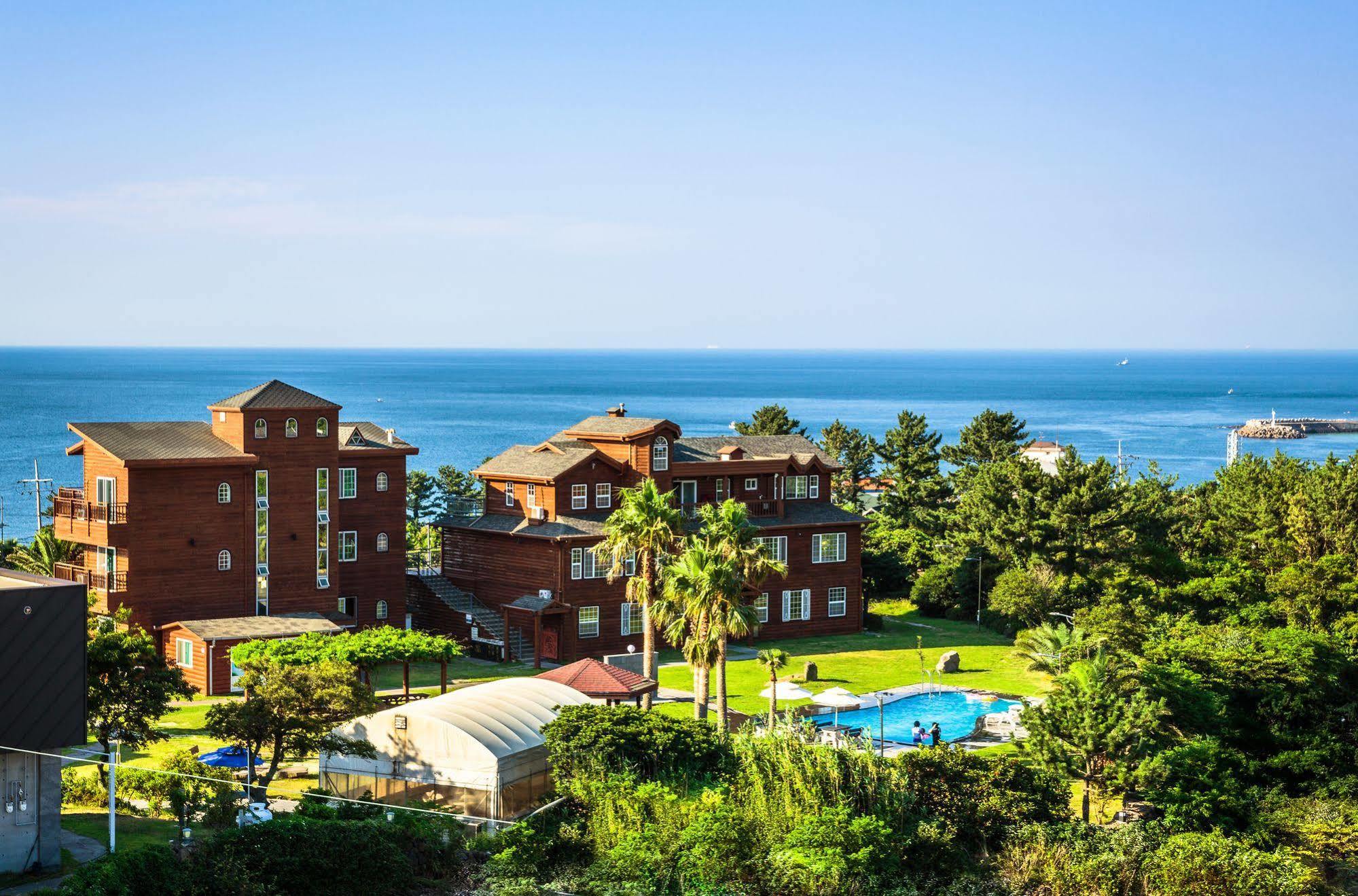 Cadelhas Hotel Jeju Buitenkant foto